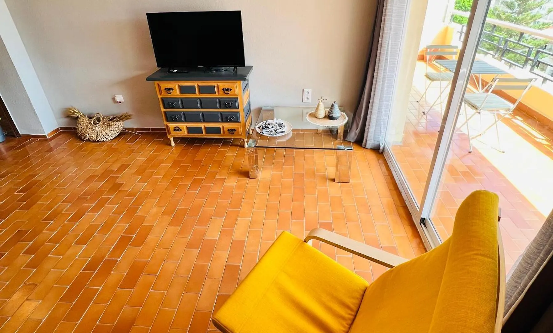 Torremolinos Carihuela Nucleo Cristal Apartment 0*,  Spain