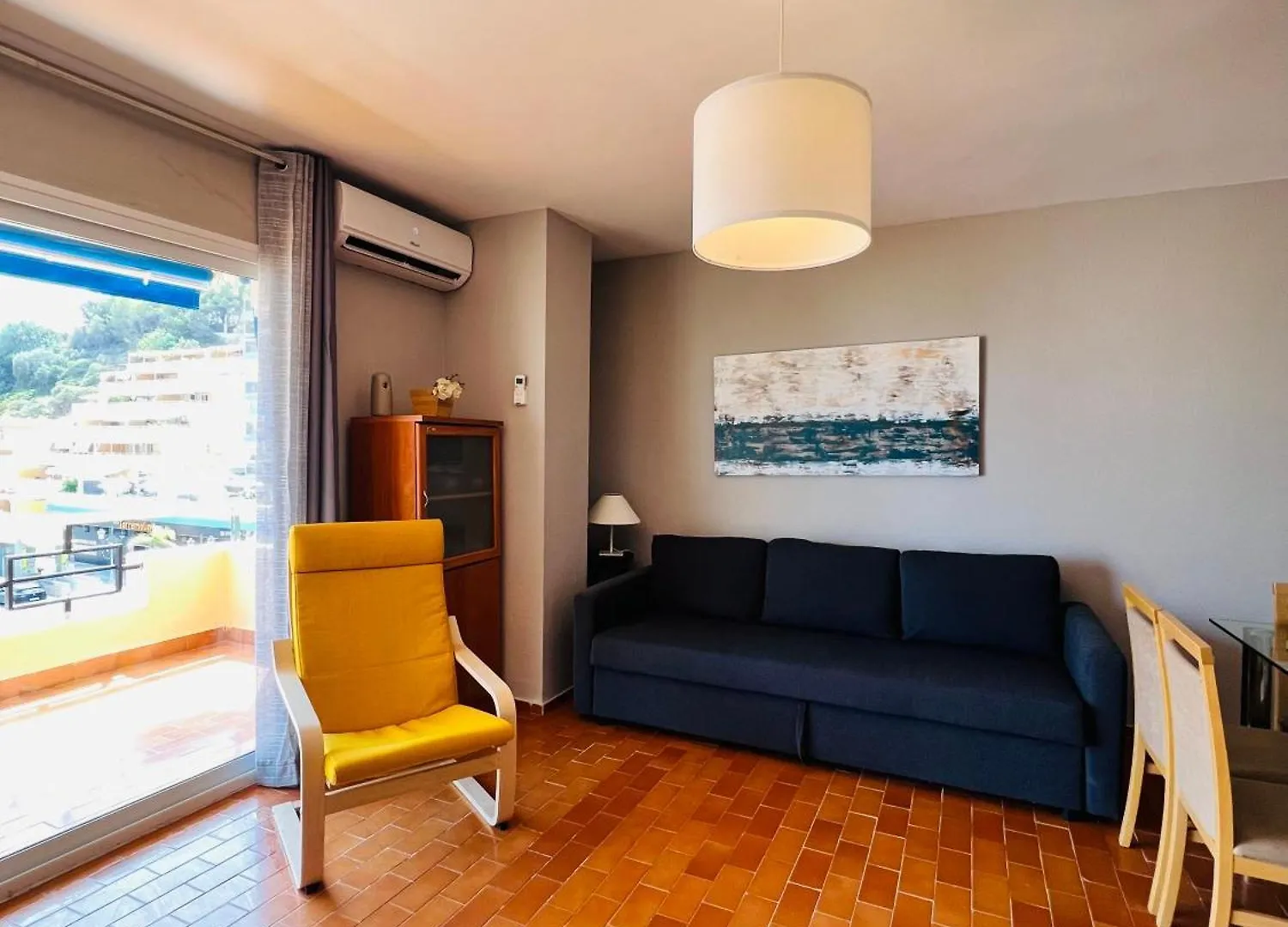 Torremolinos Carihuela Nucleo Cristal Apartment Spain